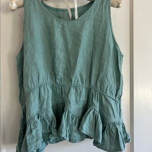 MAGNOLIA PEARL Vintage Cropped Linen Top